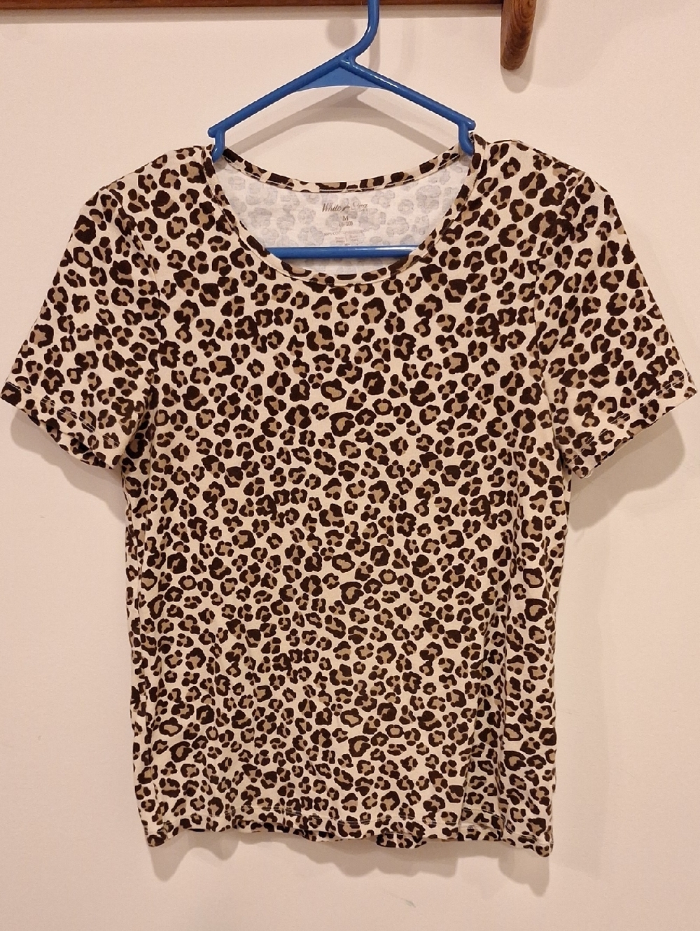 White Stag Leopard Print Tee